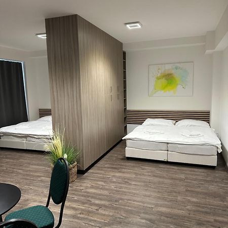 111Apartments Košice Buitenkant foto