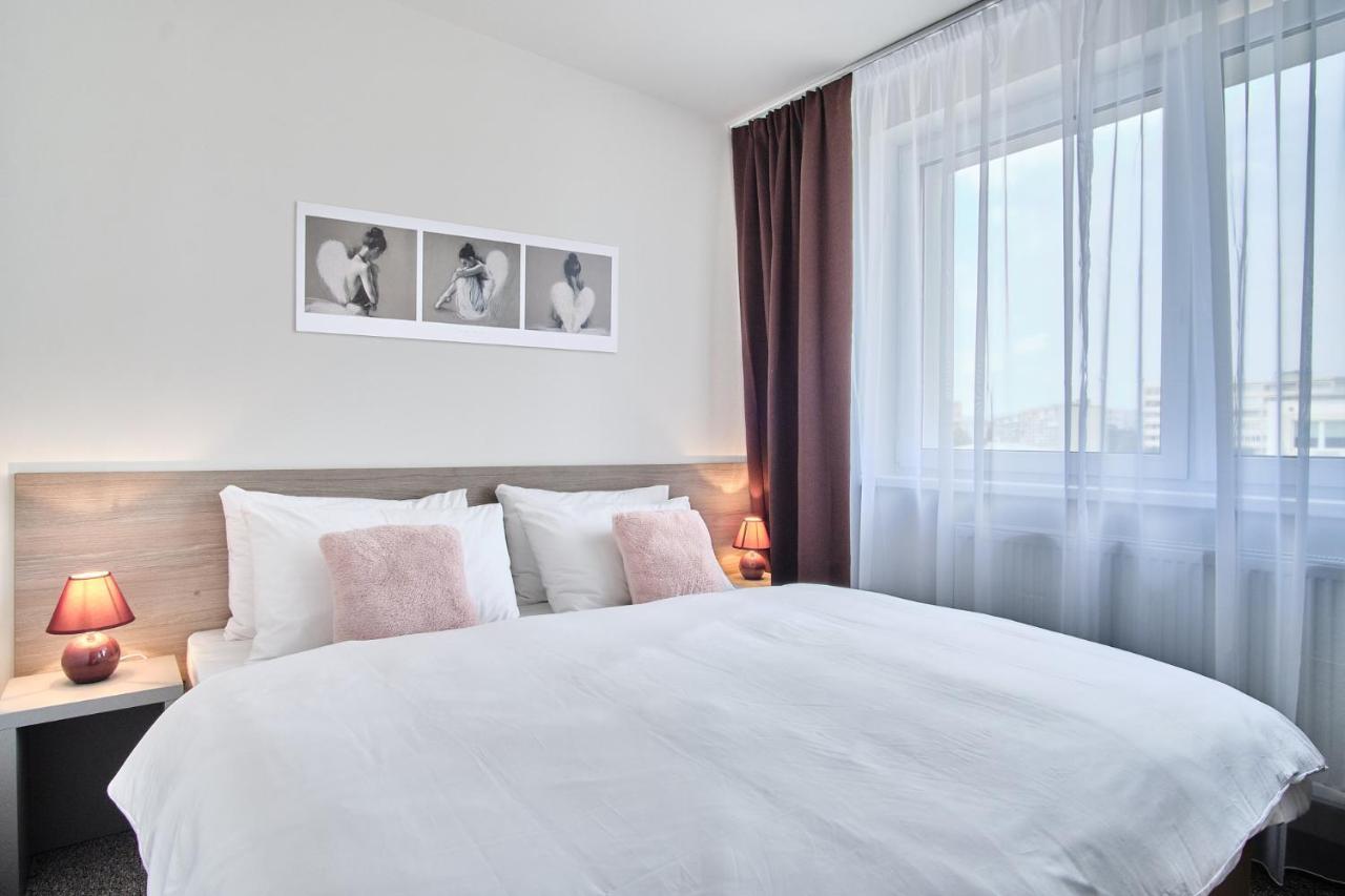 111Apartments Košice Buitenkant foto