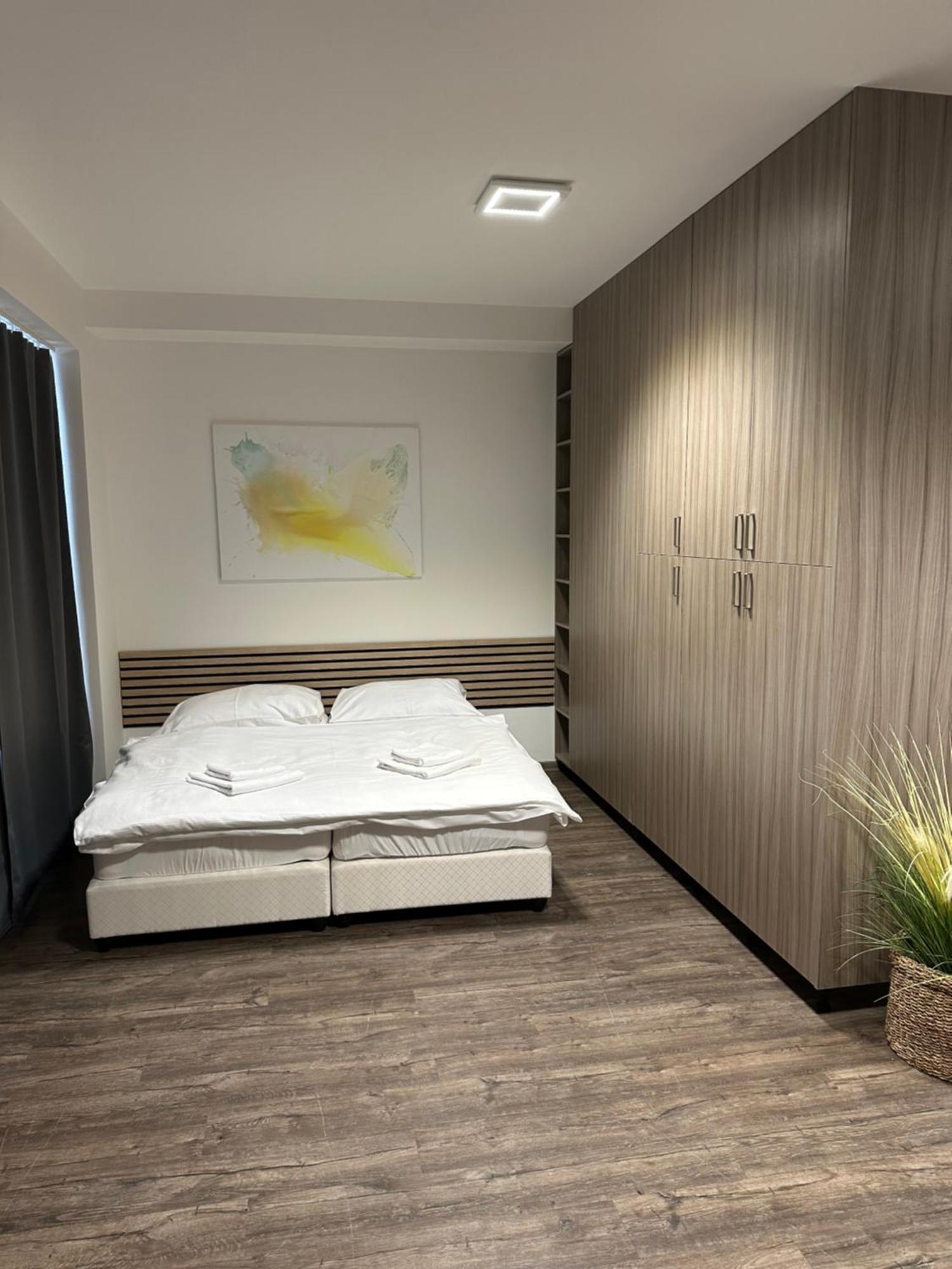 111Apartments Košice Buitenkant foto